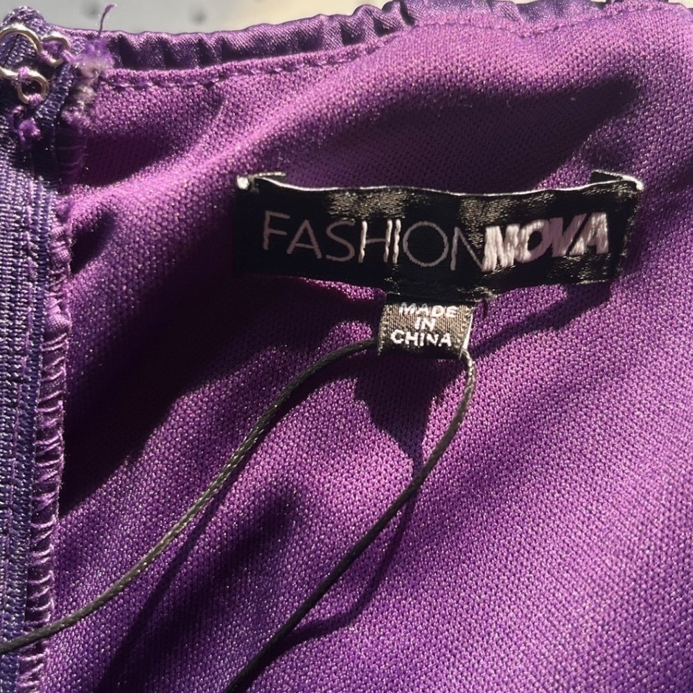 Fashion Nova Violet Satin Gown Purple Corset Maxi Dress‎ Formal Slit MD8703FN L - Picture 8 of 8